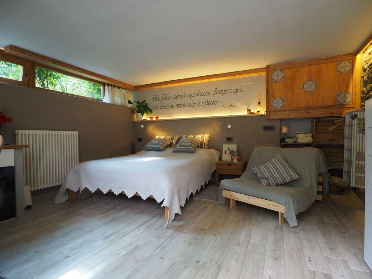 Bed and Breakfast Grange Epiney Bed E Breakfast à La Salle Extérieur photo